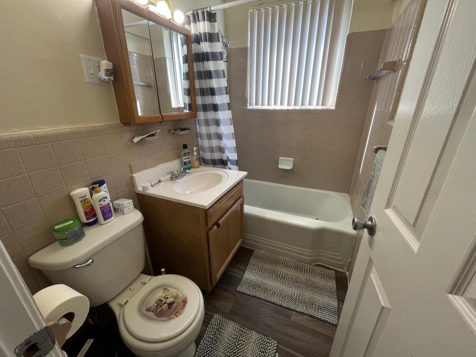 Incredible Find Near Washington Dc - 1 Private Room In Shared Apartment Landover Bagian luar foto